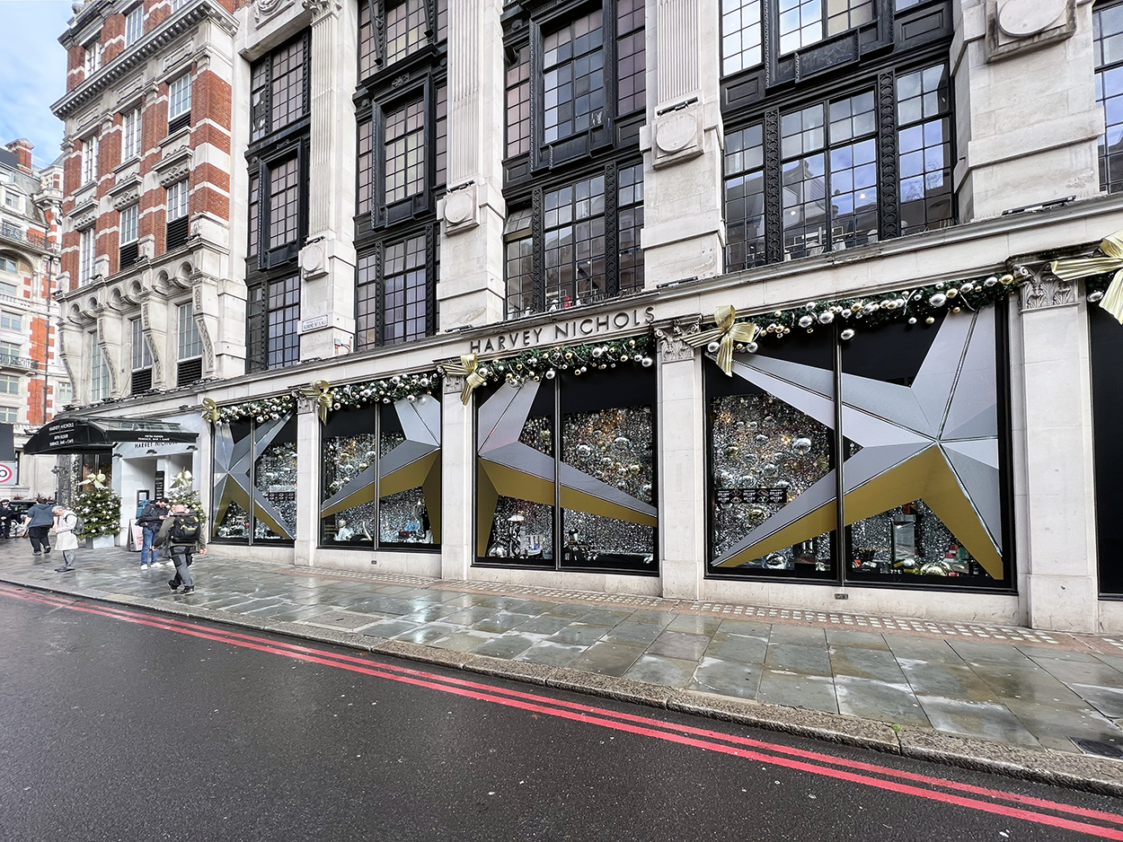 Harvey Nichols unveils 2022 festive window display 